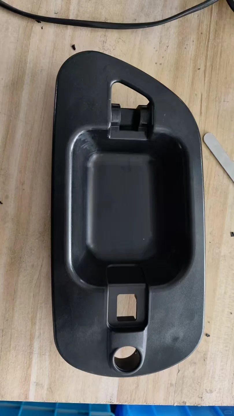 日常注塑产品，有需要合作的朋友可以留言！