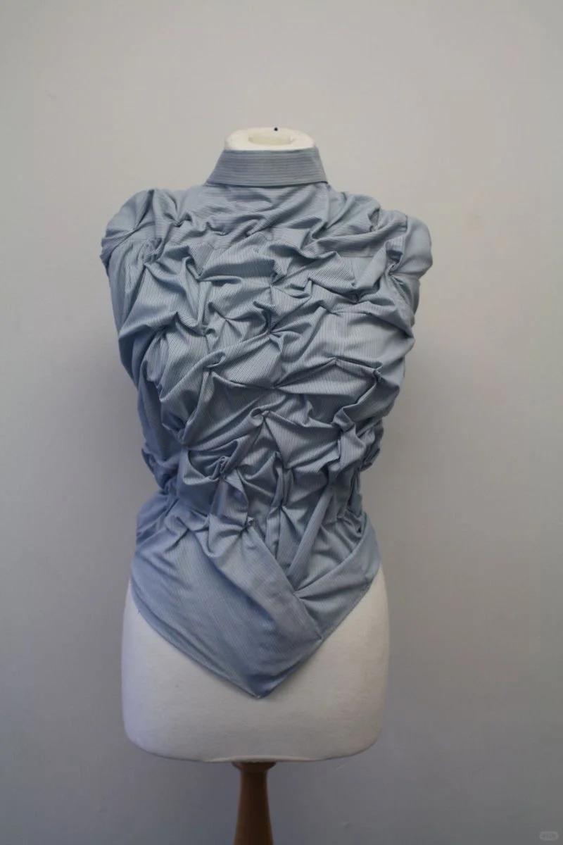 服装工艺分享——褶皱的处理与细节