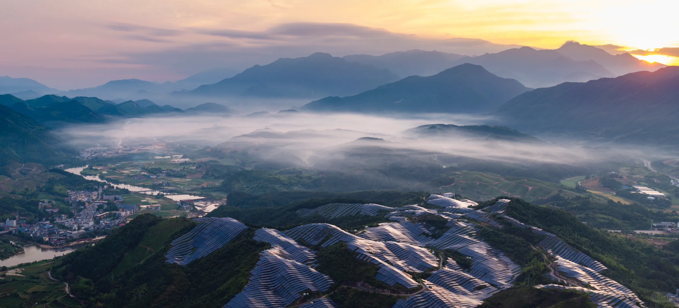 太阳能光伏发电站拍摄