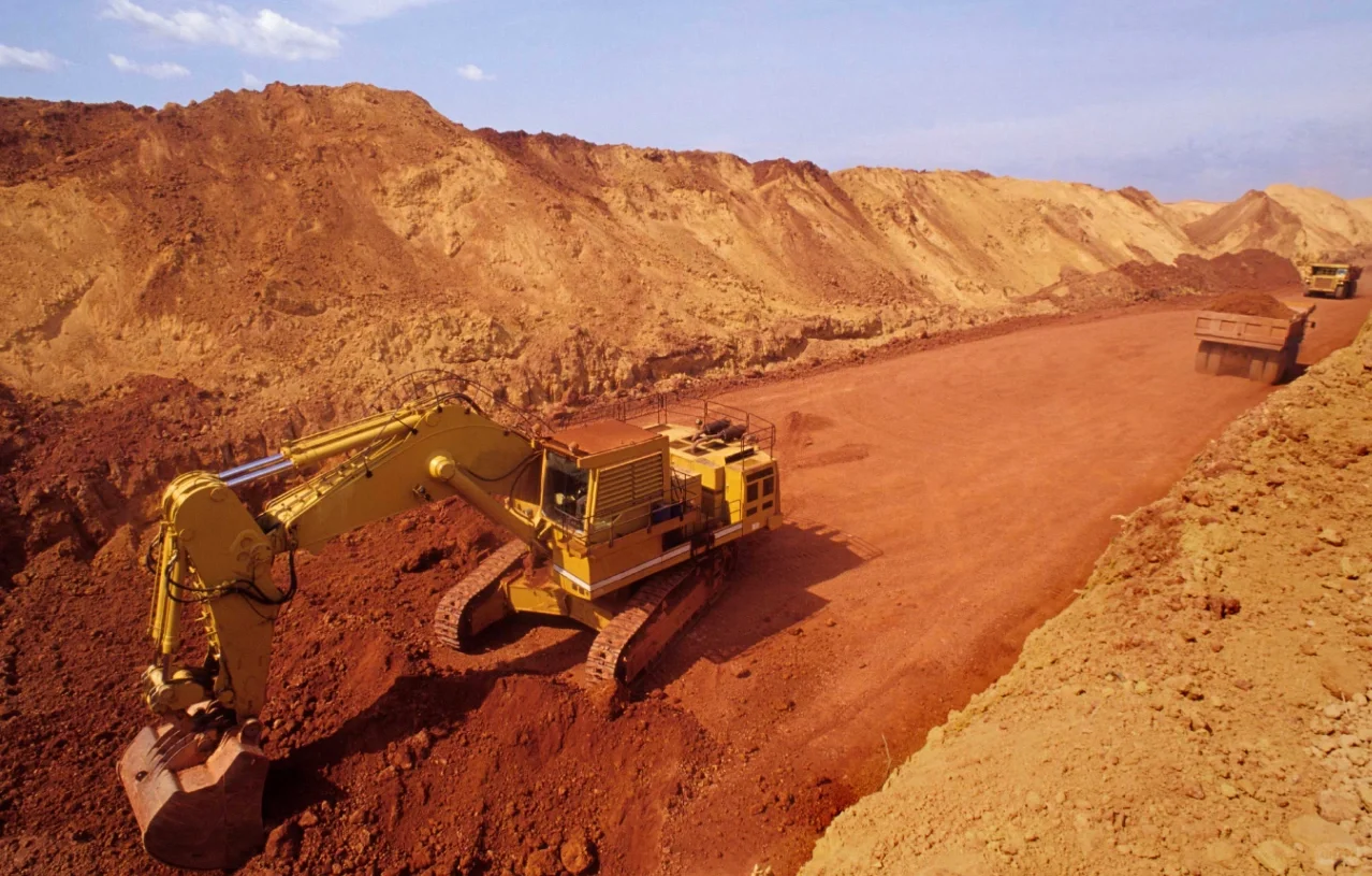 矿区源头供货50%铝土矿 30-50万吨/月