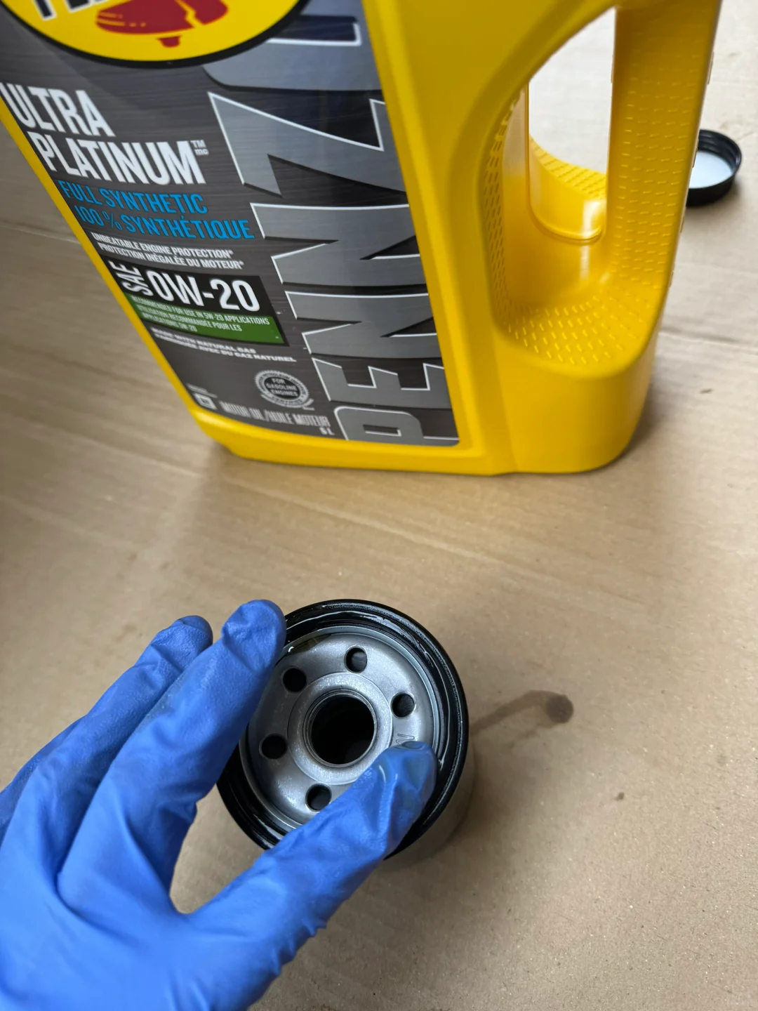 给我的小车换个机油??