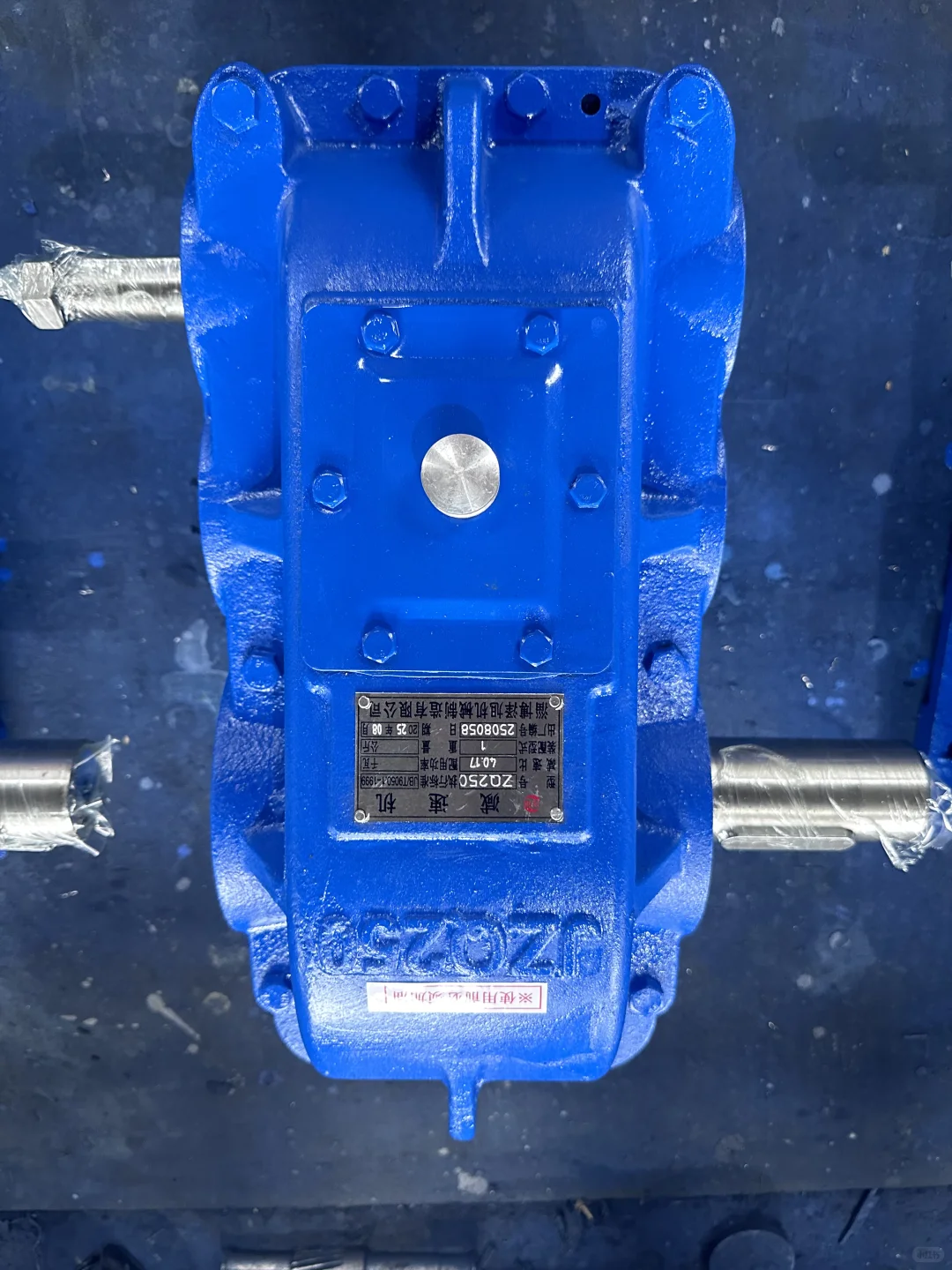 今天实拍来啦，蓝色的工业之美！