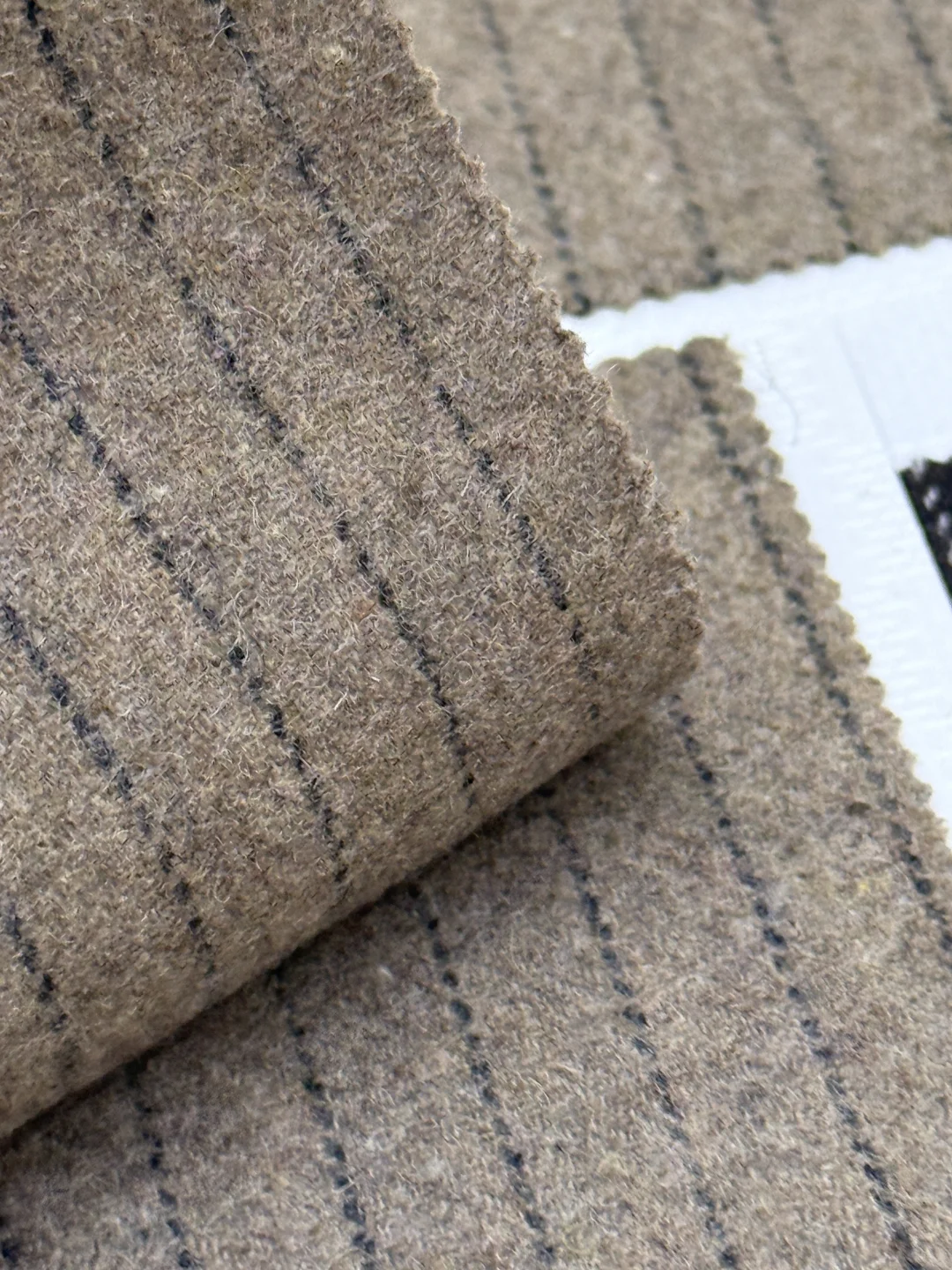 秋冬必备的羊毛条纹双面呢面料～