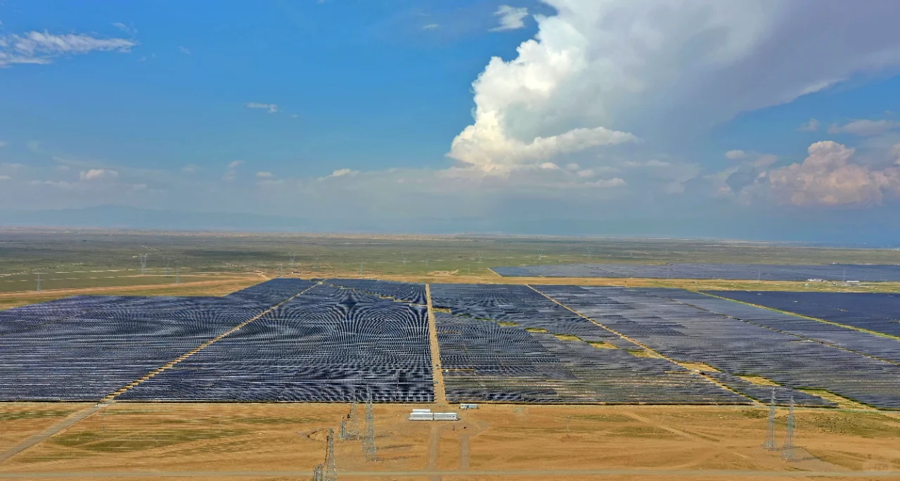 大型平地光伏电站项目