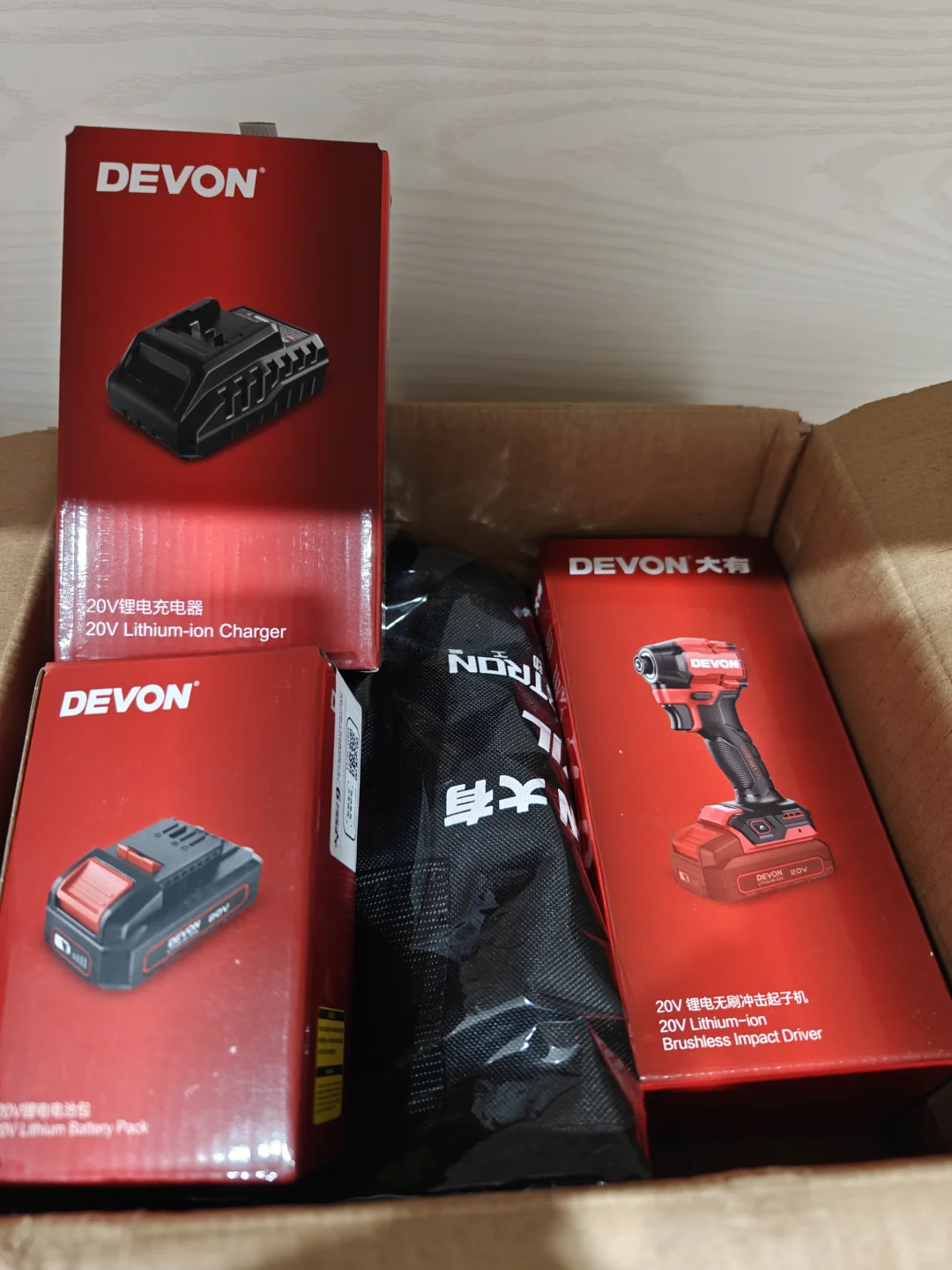 今年618感觉一般般吧，就买了大有5768