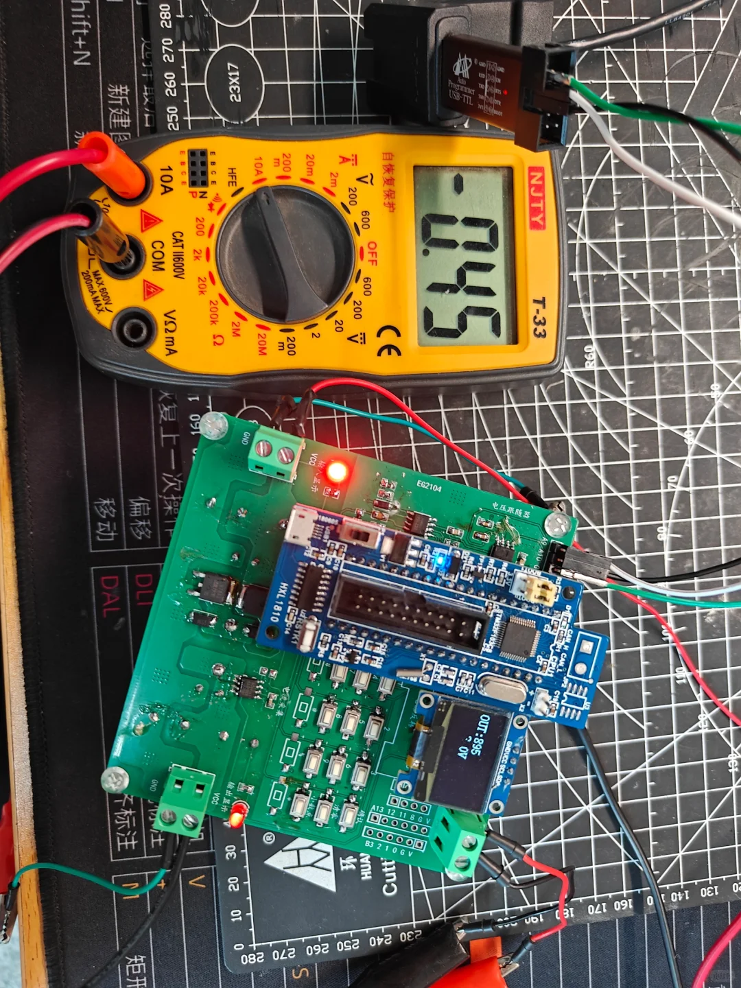 基于stm32的数控稳压电源