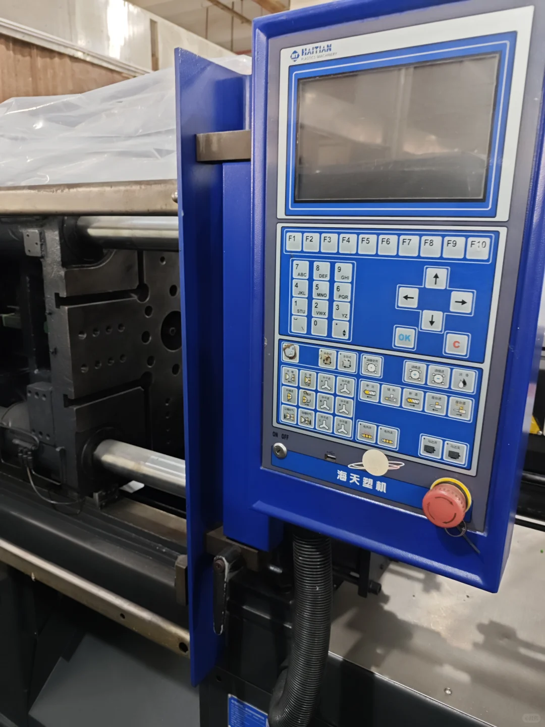 中小型厂闭眼入的设备！海天120吨注塑机太香