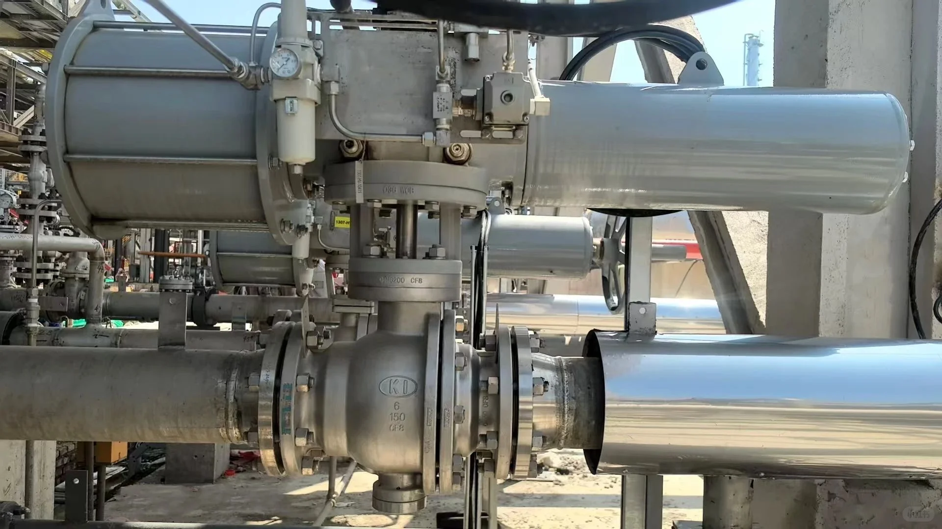 Compró válvulas chinas en el proyecto