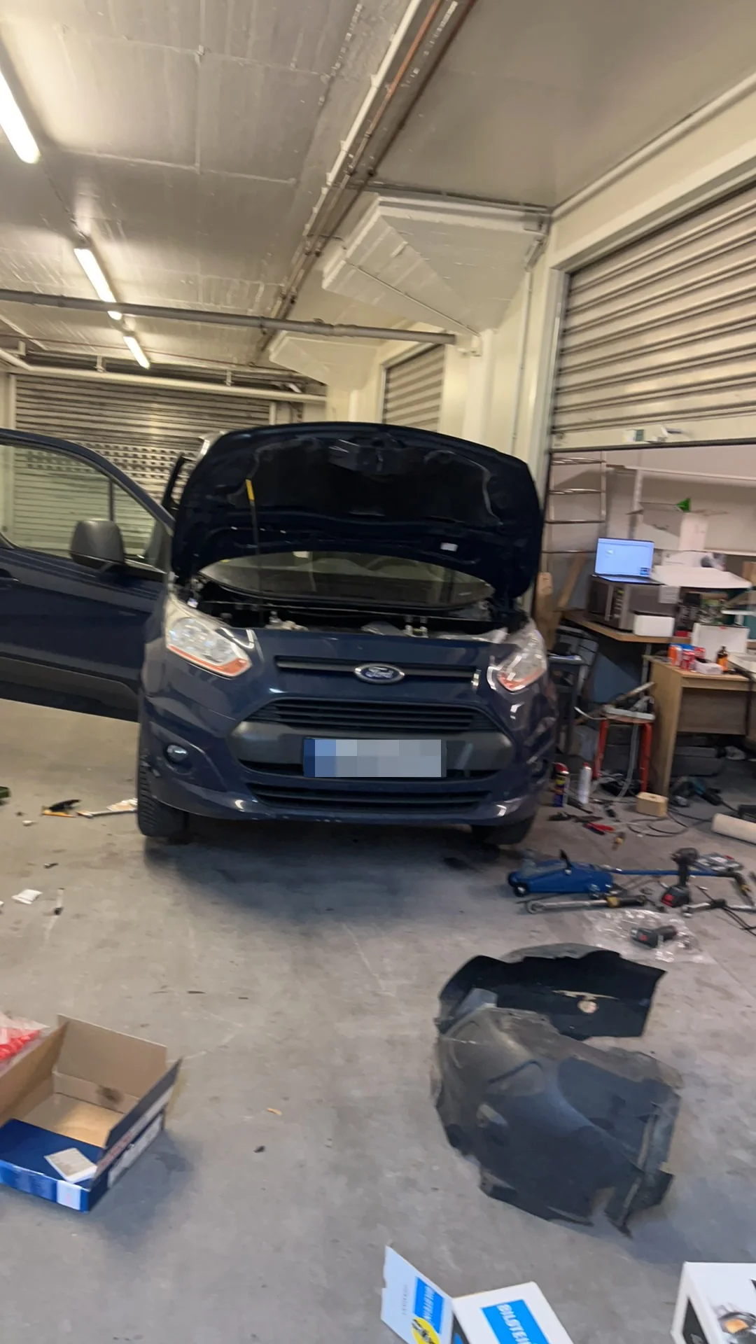 ??修车记录，自己换漏油的避震