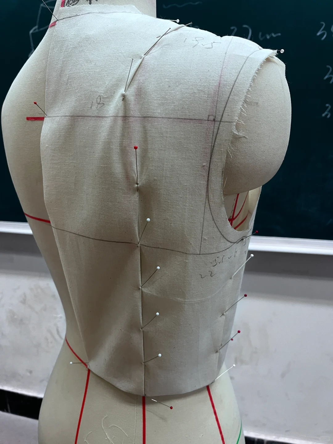 立裁-女士上装原型