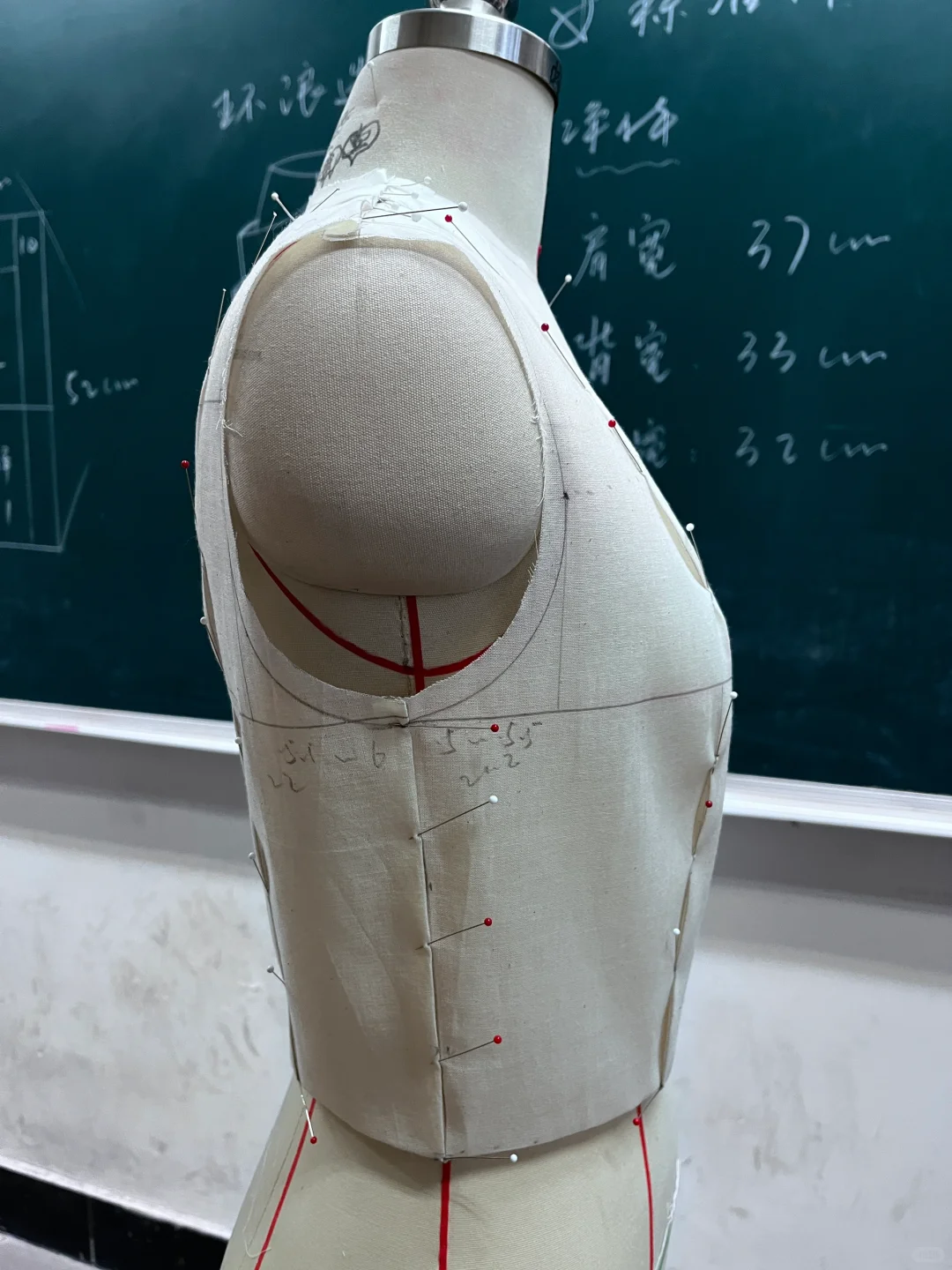 立裁-女士上装原型