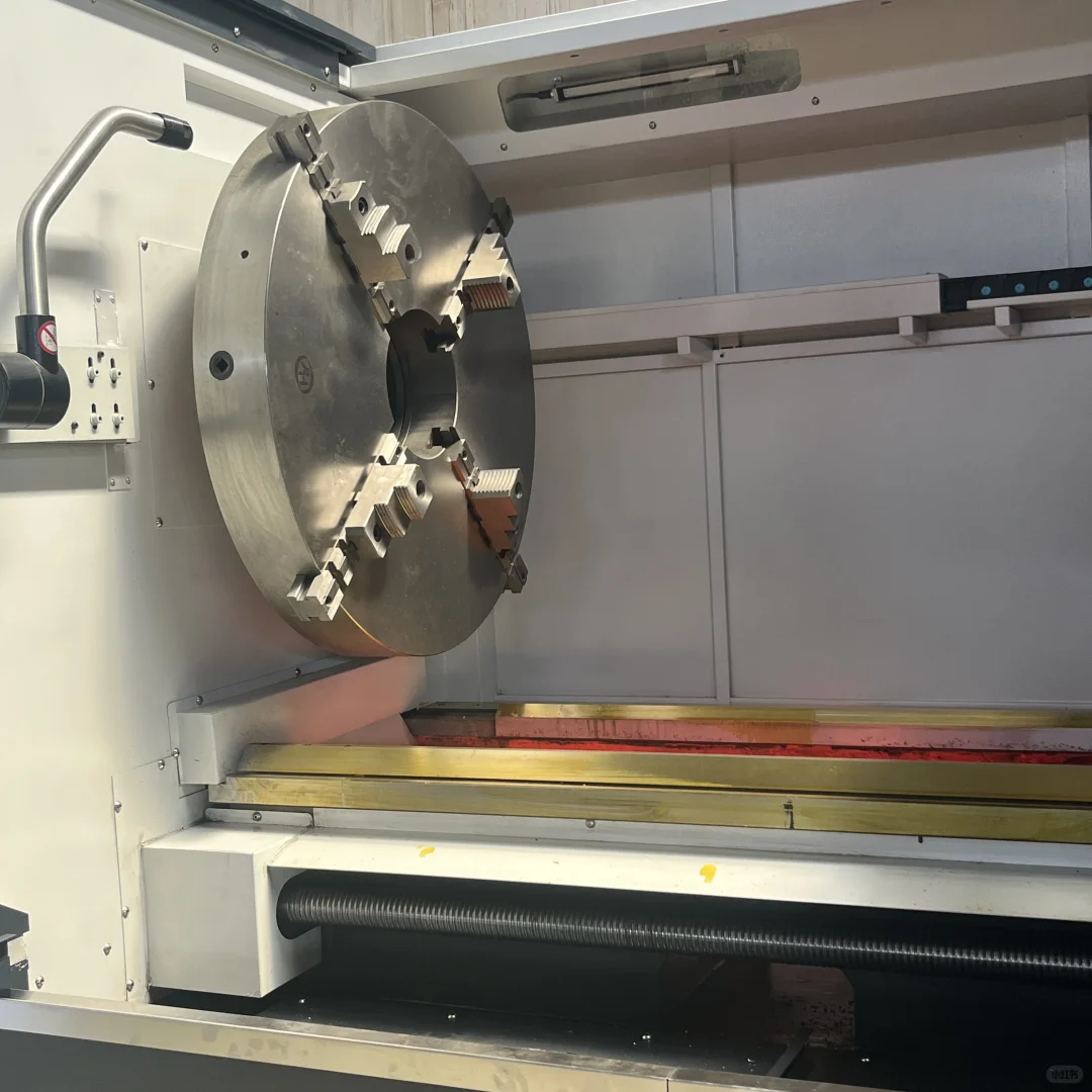 这种大型的数控车床厉害吧！