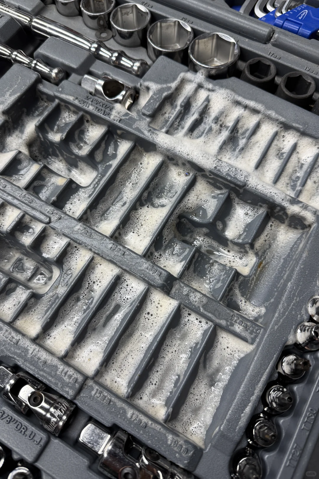 这套用了5年了 该清洁一下了