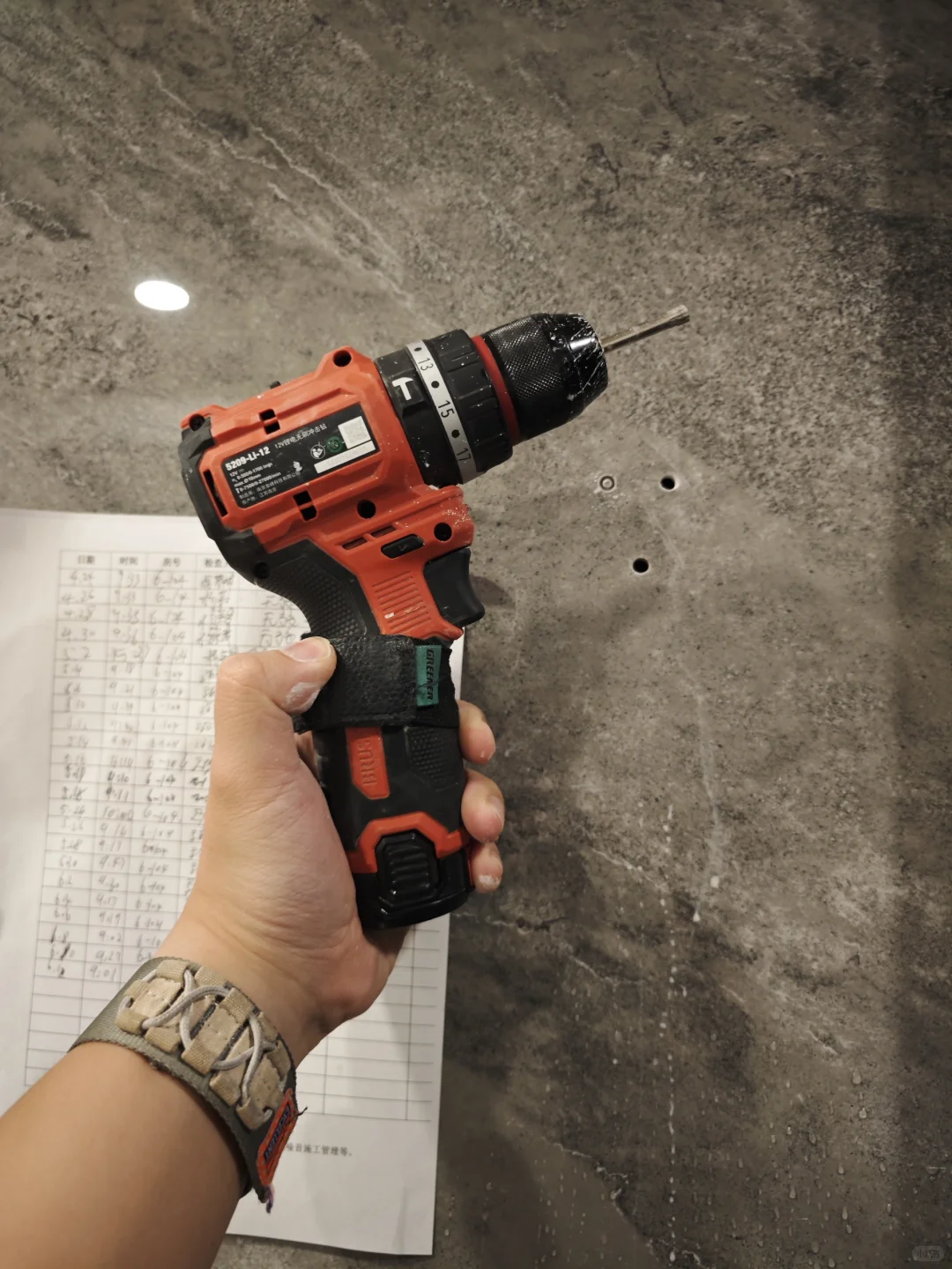 谁能不爱这台电钻！？？