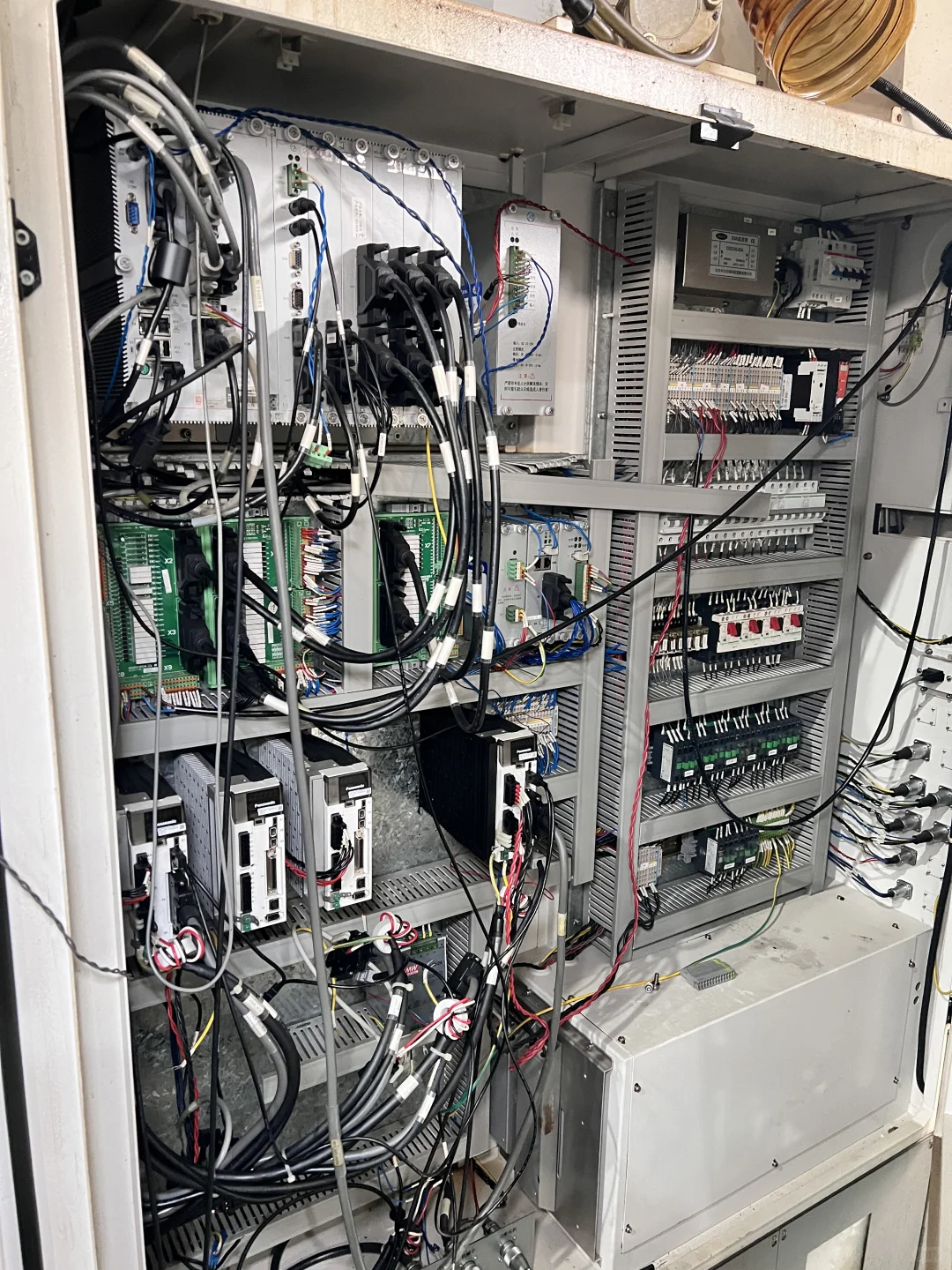 132台北京精雕JDVT600-A12S和JDLVM400E