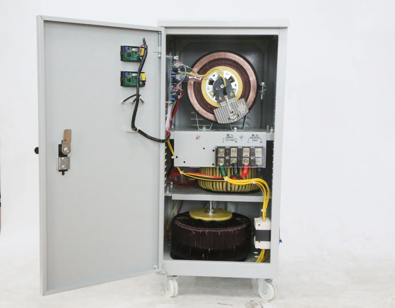 超低压稳压器和普通稳压器的区别