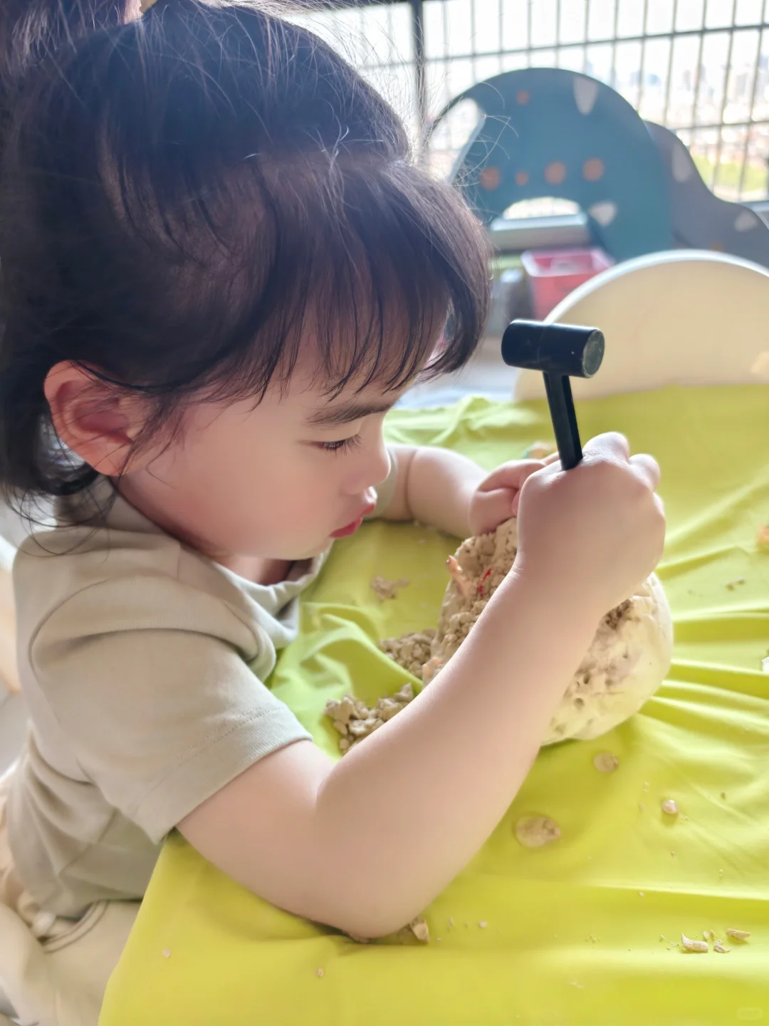 宝妈解放双手神奇！七彩恐龙蛋考古?