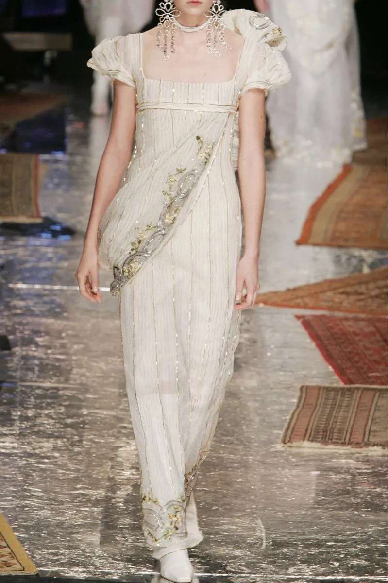 希腊风格和时尚:流动的雕塑之美