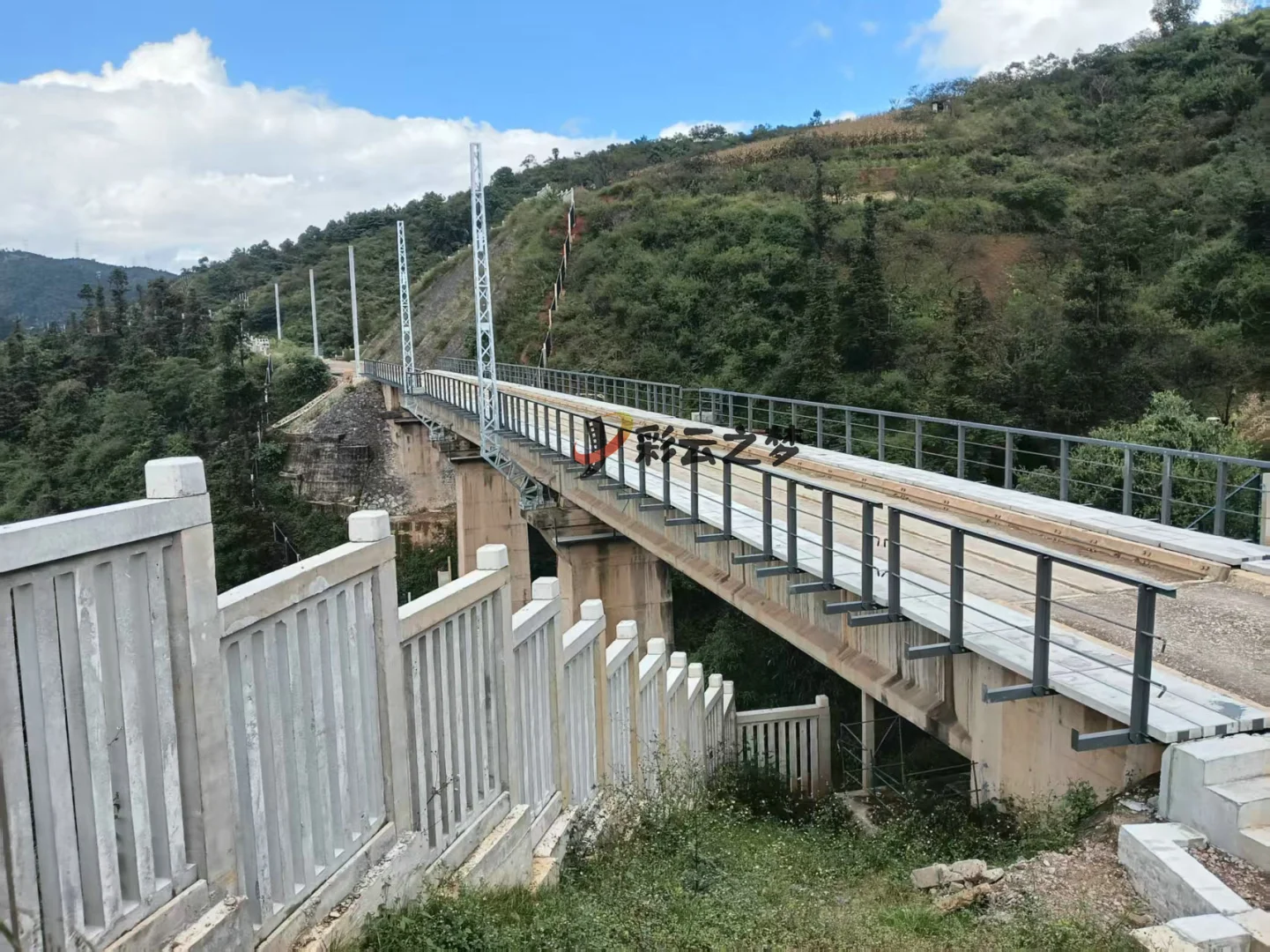 探访老昆玉铁路18公里附近电气化改造