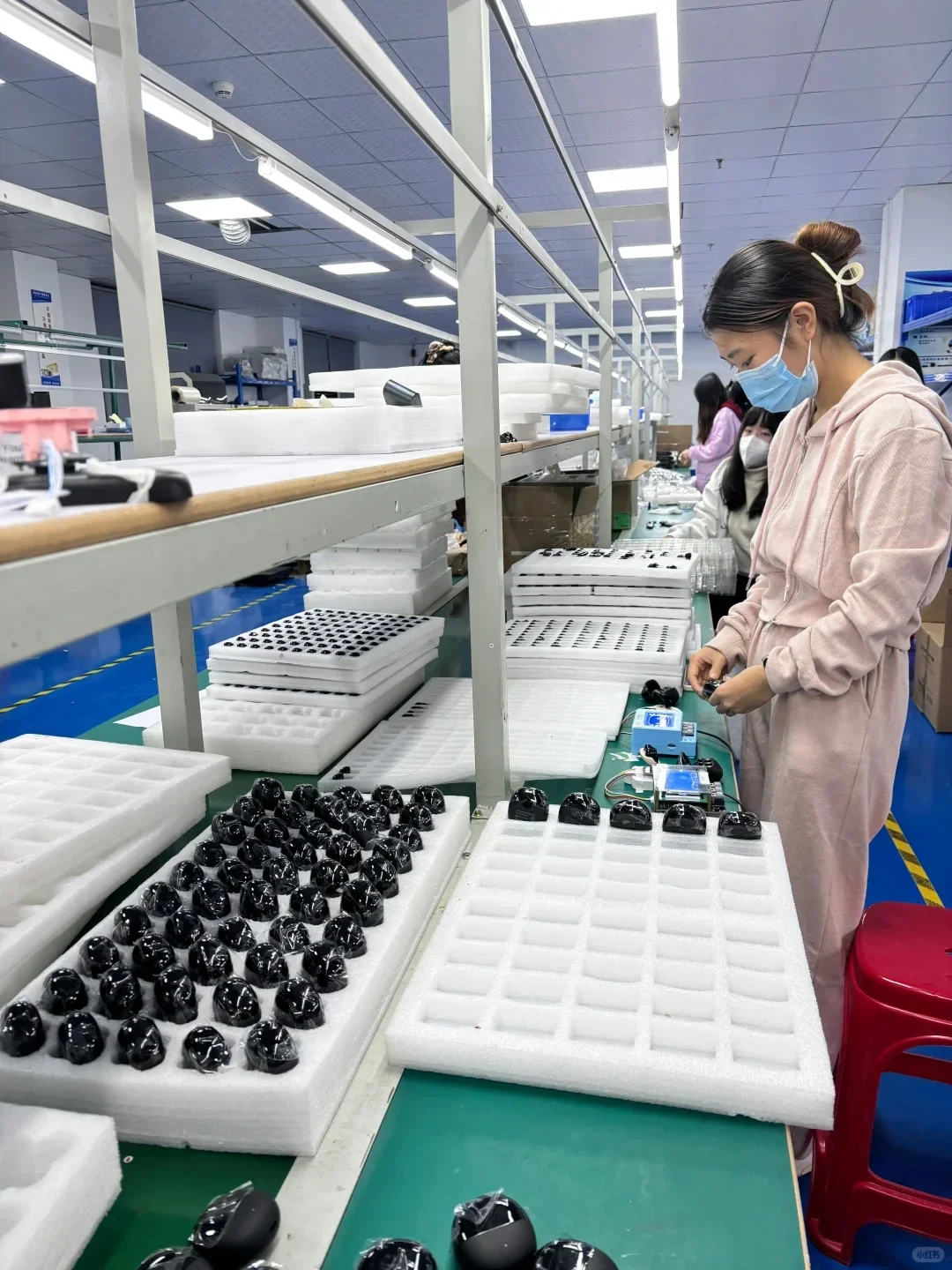 东莞临时工月薪6000➕?18周岁