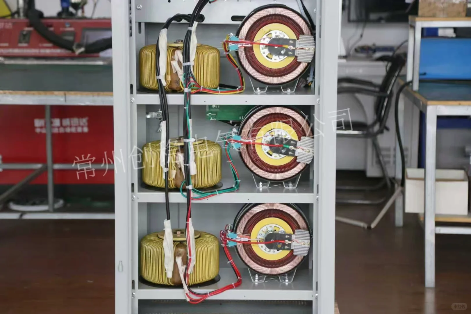 工厂买台稳压器要多少钱？