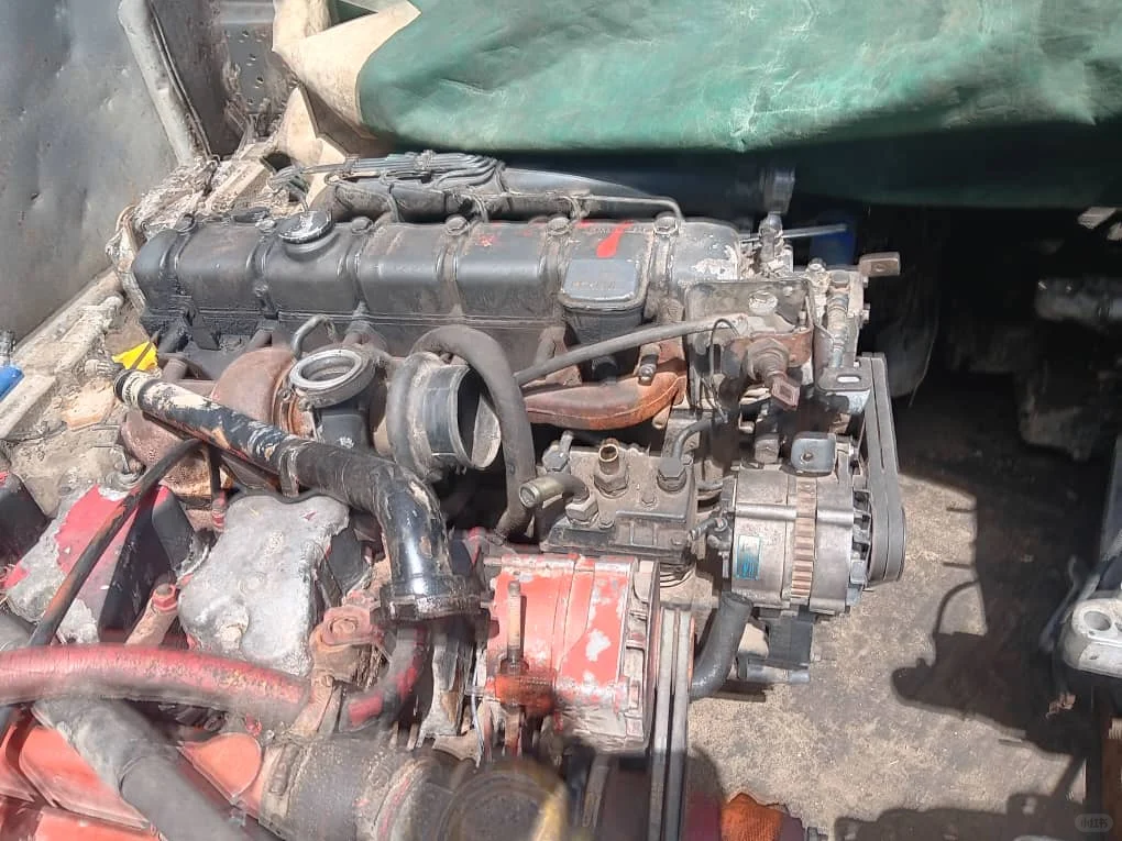 重型卡车发动机拆车件