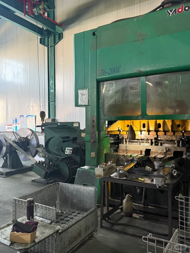 咱就是说这个冲压机也太震撼了！