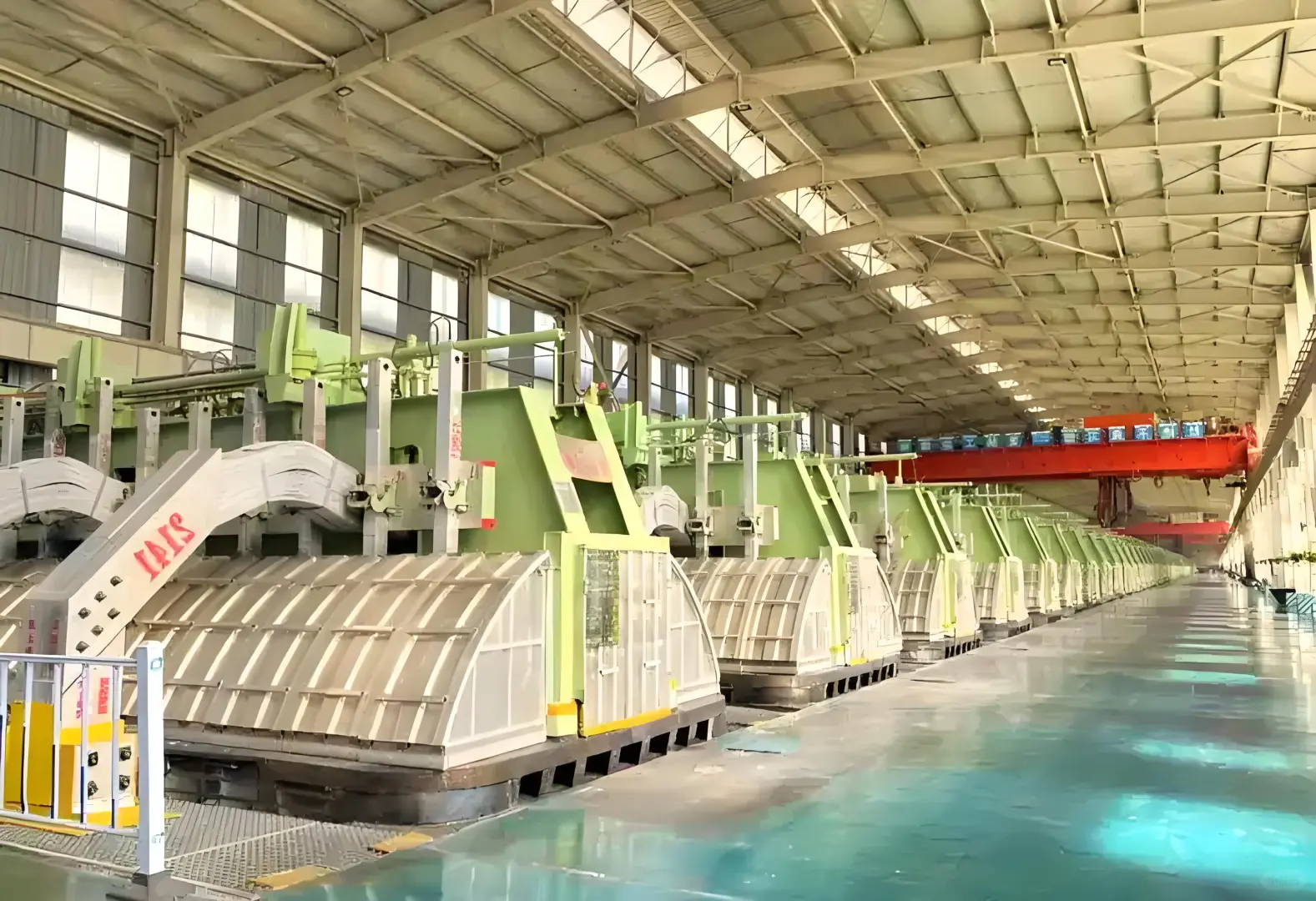 铝矿变为为铝锭的过程为何如此耗能?