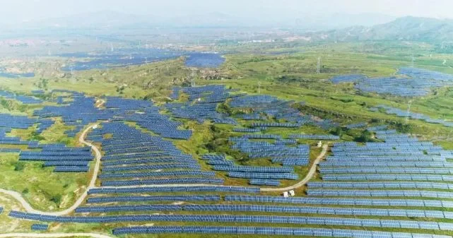 河北张家口张北县风光无限,发电量上百亿度