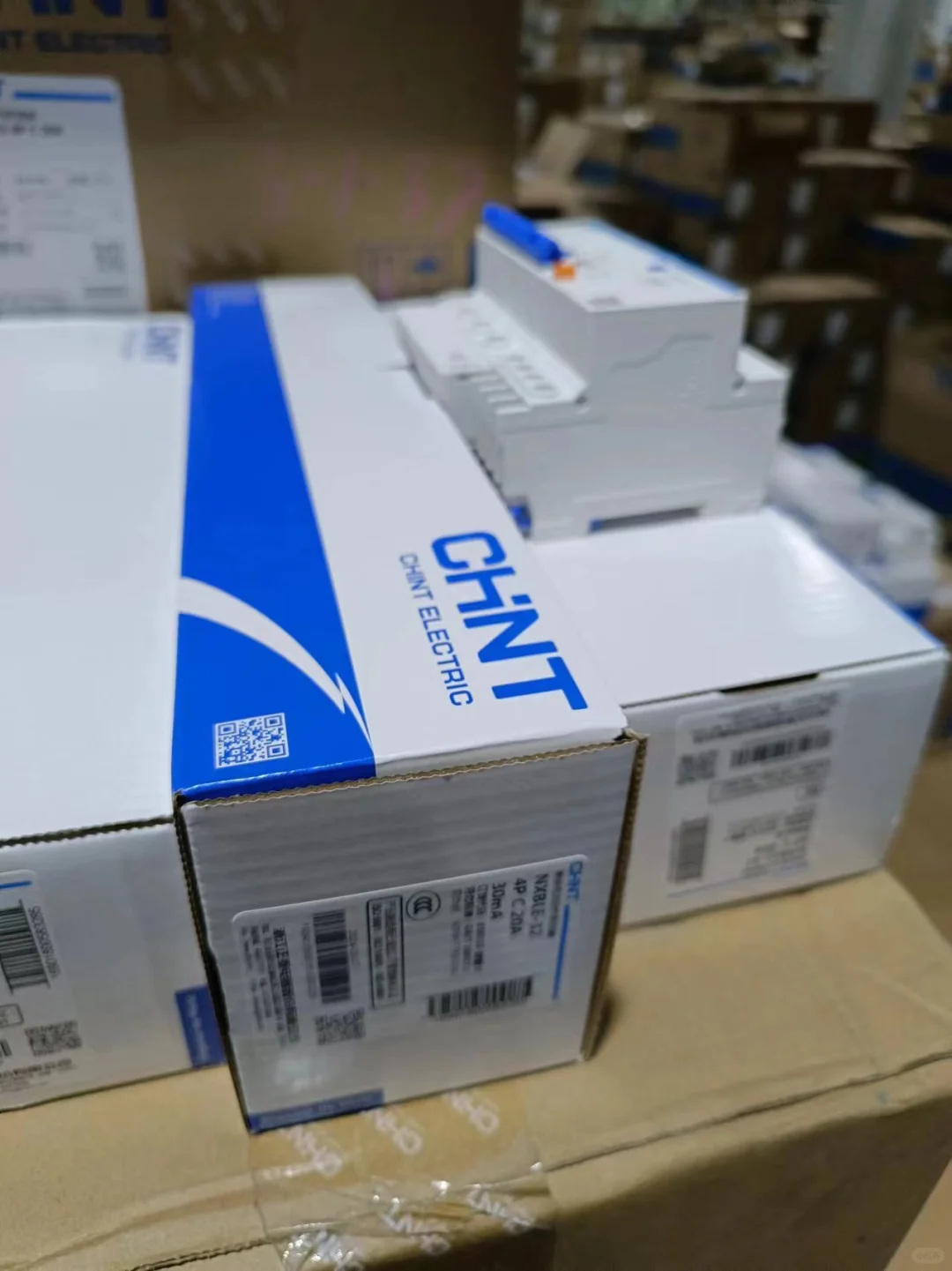 正泰空气开关断路器，品质保障，安心出售！