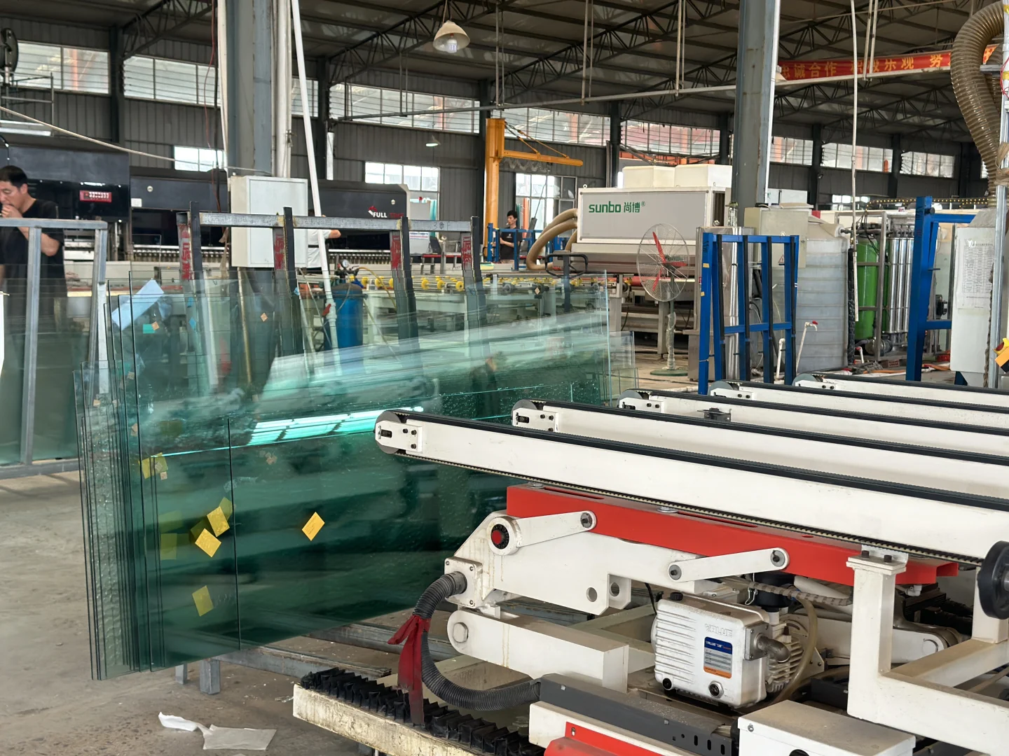 自己钢化玻璃厂，有啥不懂的尽管问?