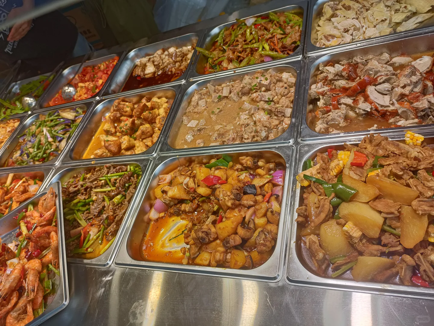 在新郑电子厂 30 天赚了 6500