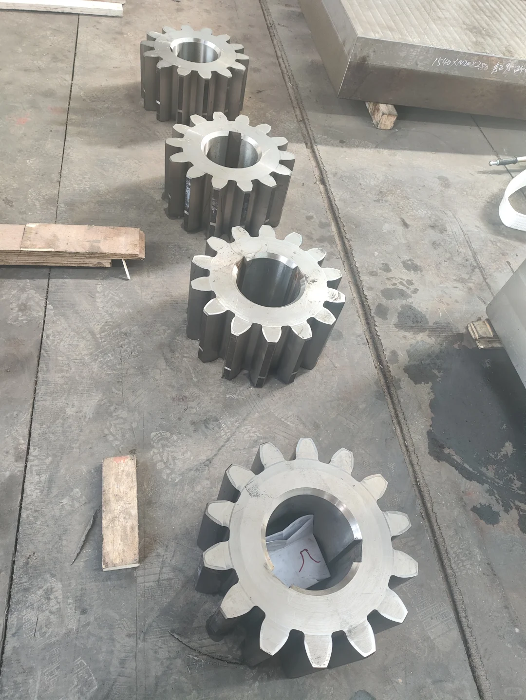 洛阳制造·德宇智造