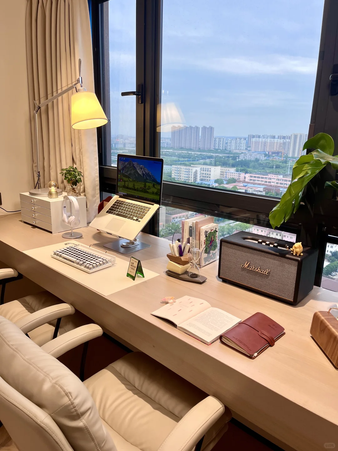 听说在这样的书桌上学习?‍♀️效率会翻倍❓