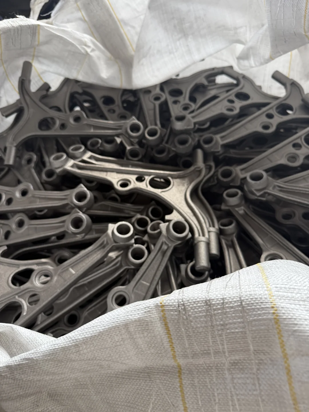 摆臂 控制臂毛坯球墨铸造