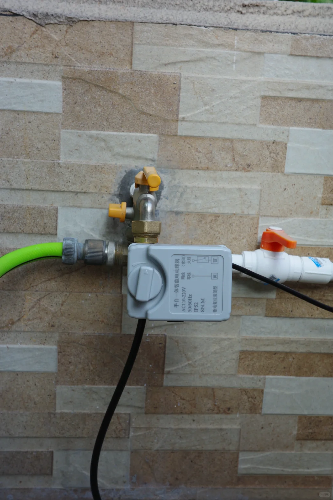 智能浇花，远程无忧，解放你的园艺生活