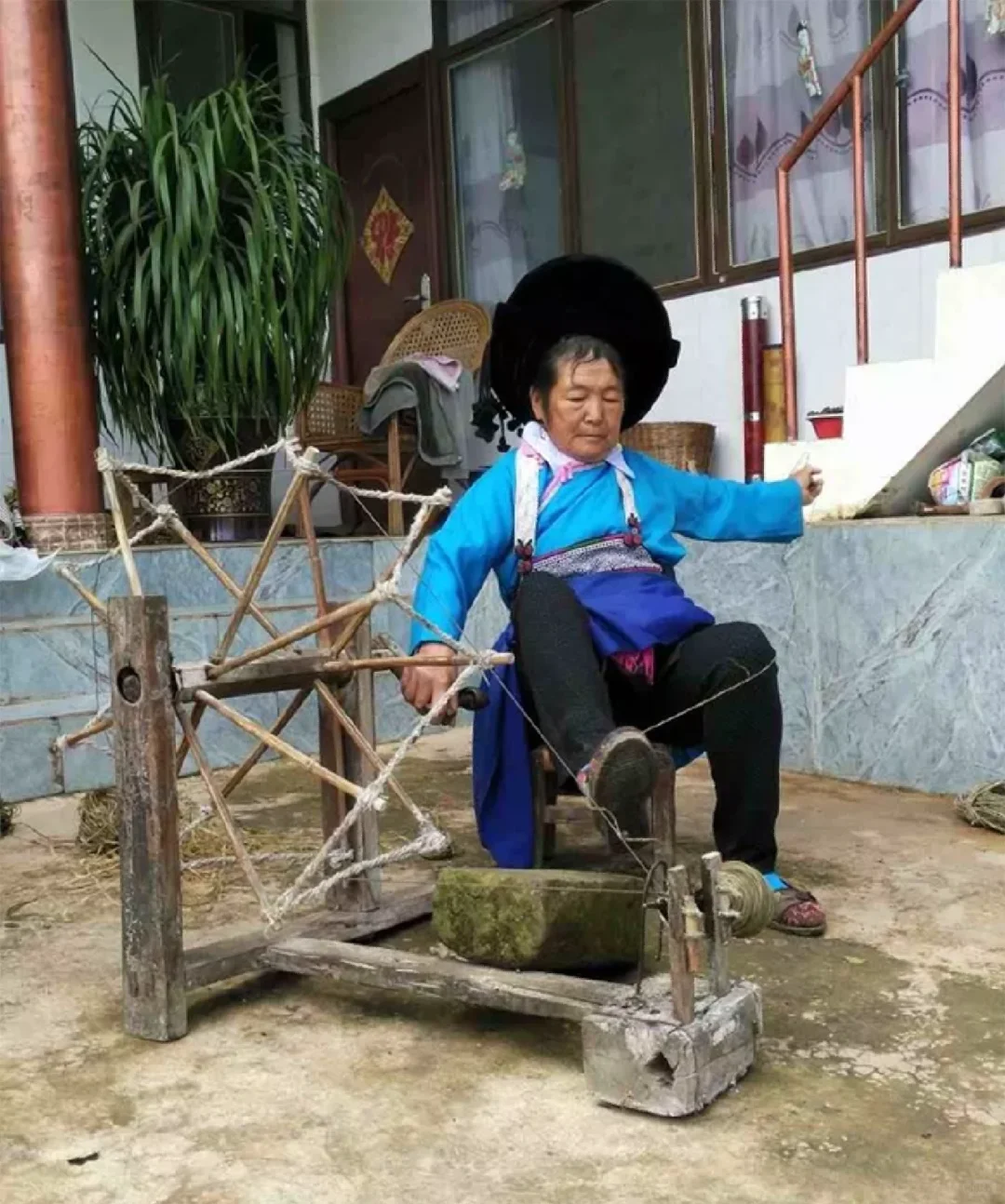 关于葛麻手工纺织技术及历史的小知识