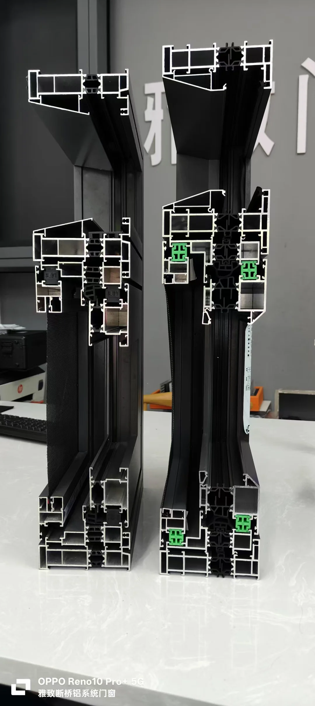 窗户 断桥铝门窗