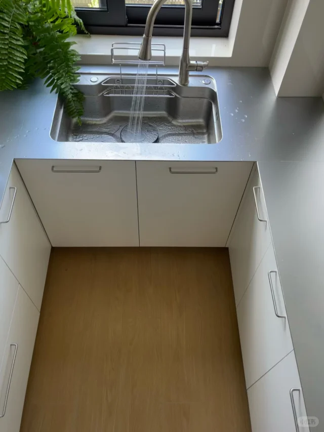 姐妹们问的不锈钢台面避坑指南，拿去参考！