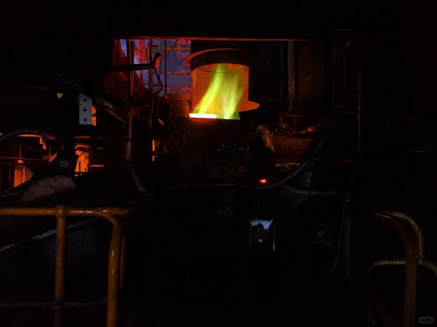 矿区纪实 | 铸造车间的震撼时刻⚙️