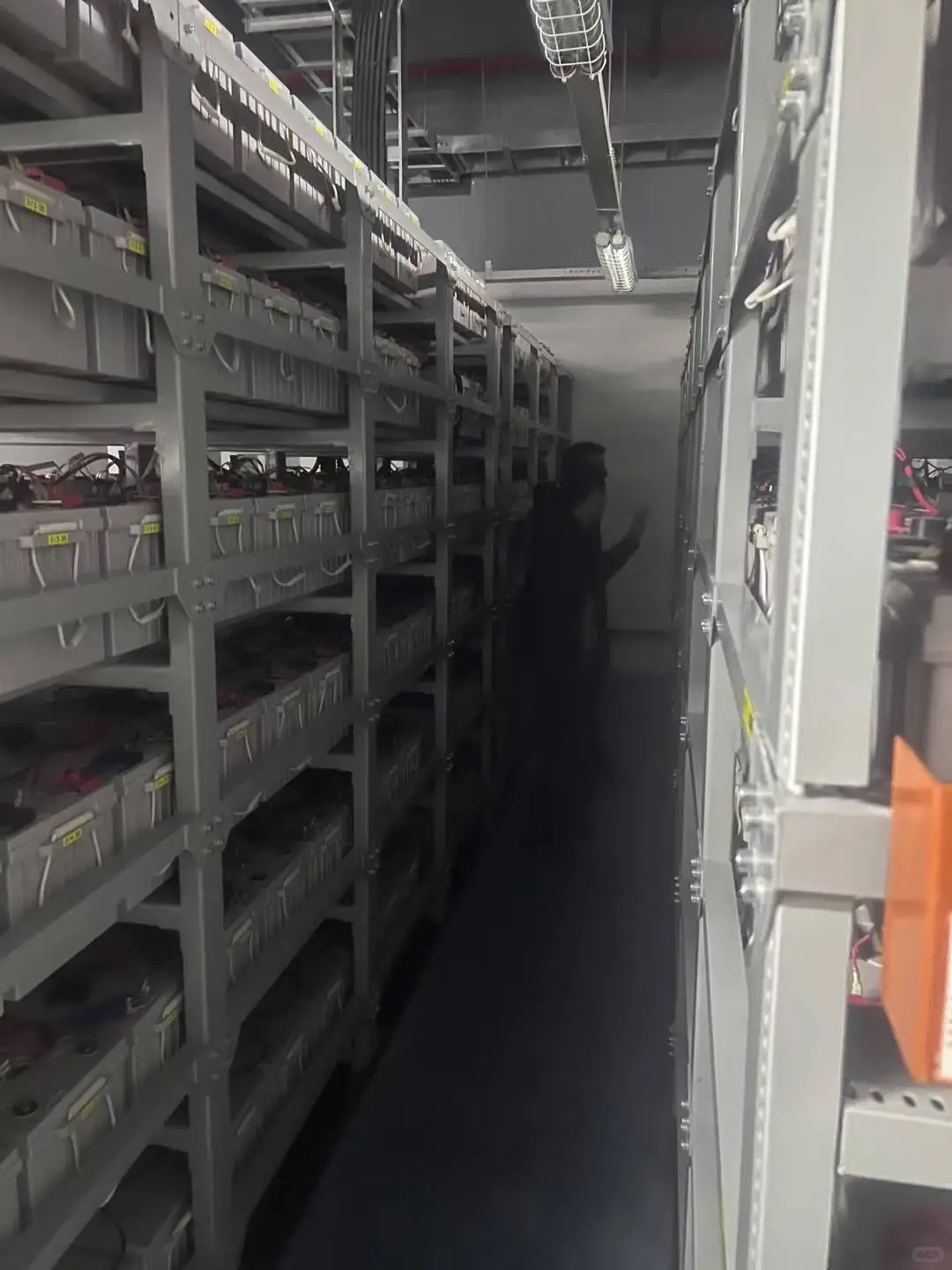 铅酸蓄电池源头厂家，有需要找我们