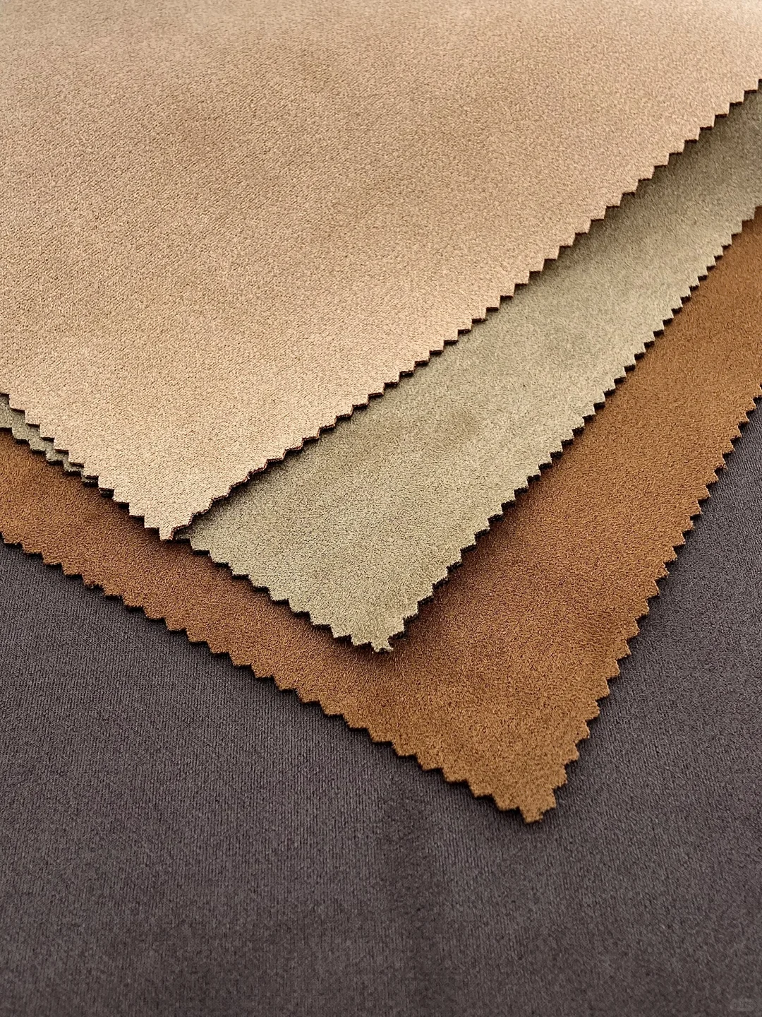 麂皮复合面料：高级奢感，一键解锁秋冬质感！