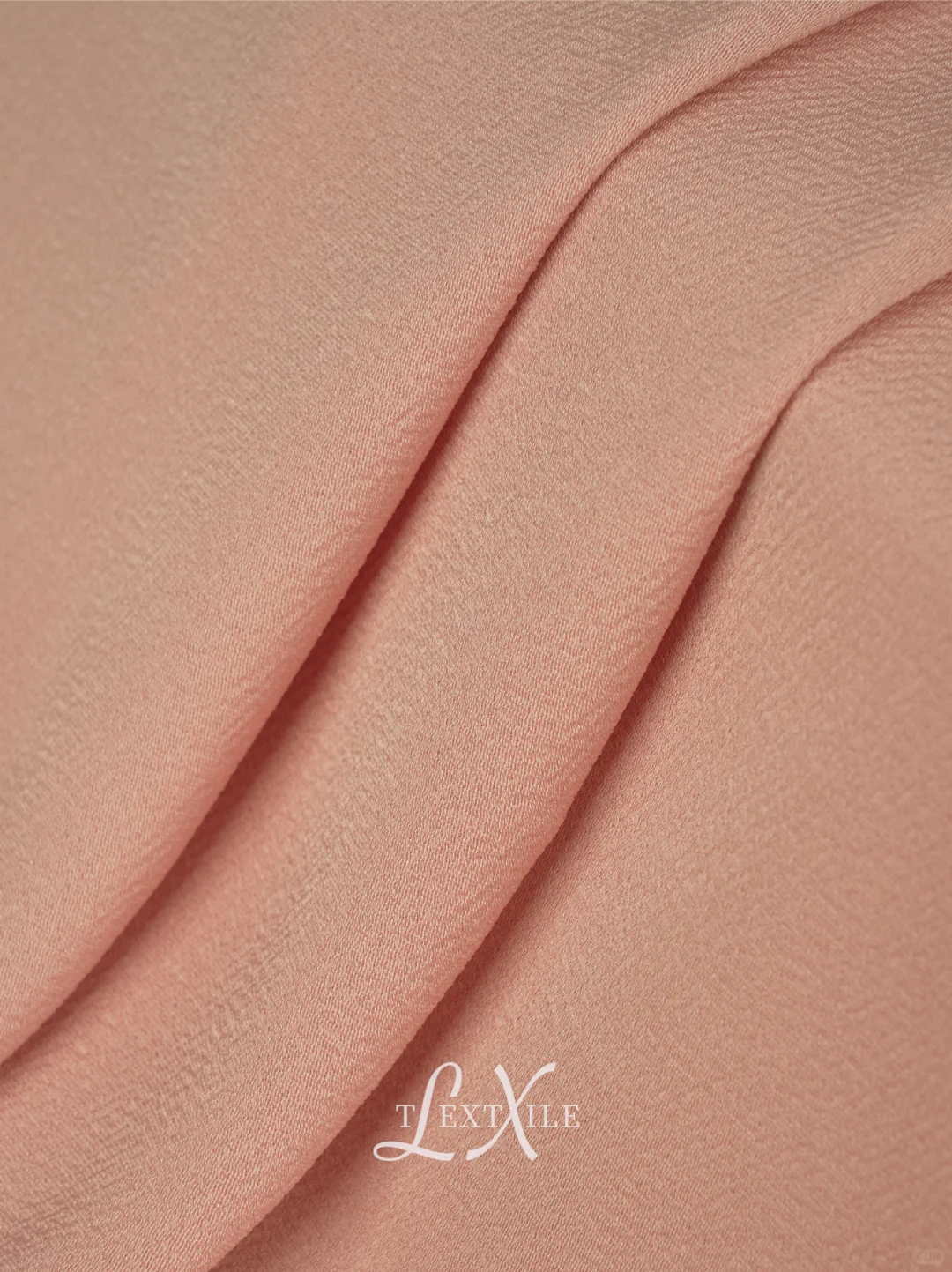 丝滑细腻，纹理顺滑如真丝！加捻纳米缎面料