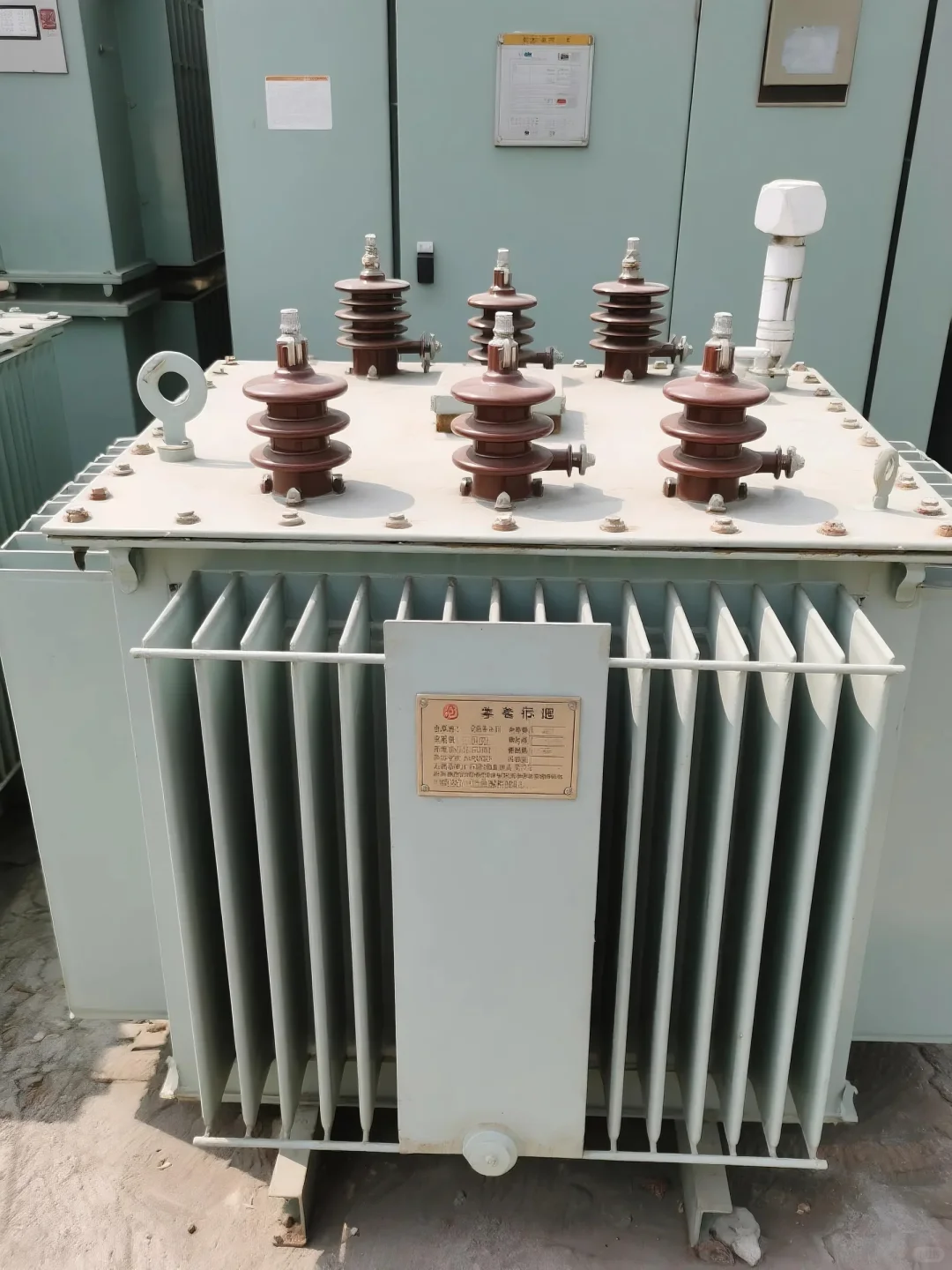 高价回收各种变压器！型号全收，诚信靠谱