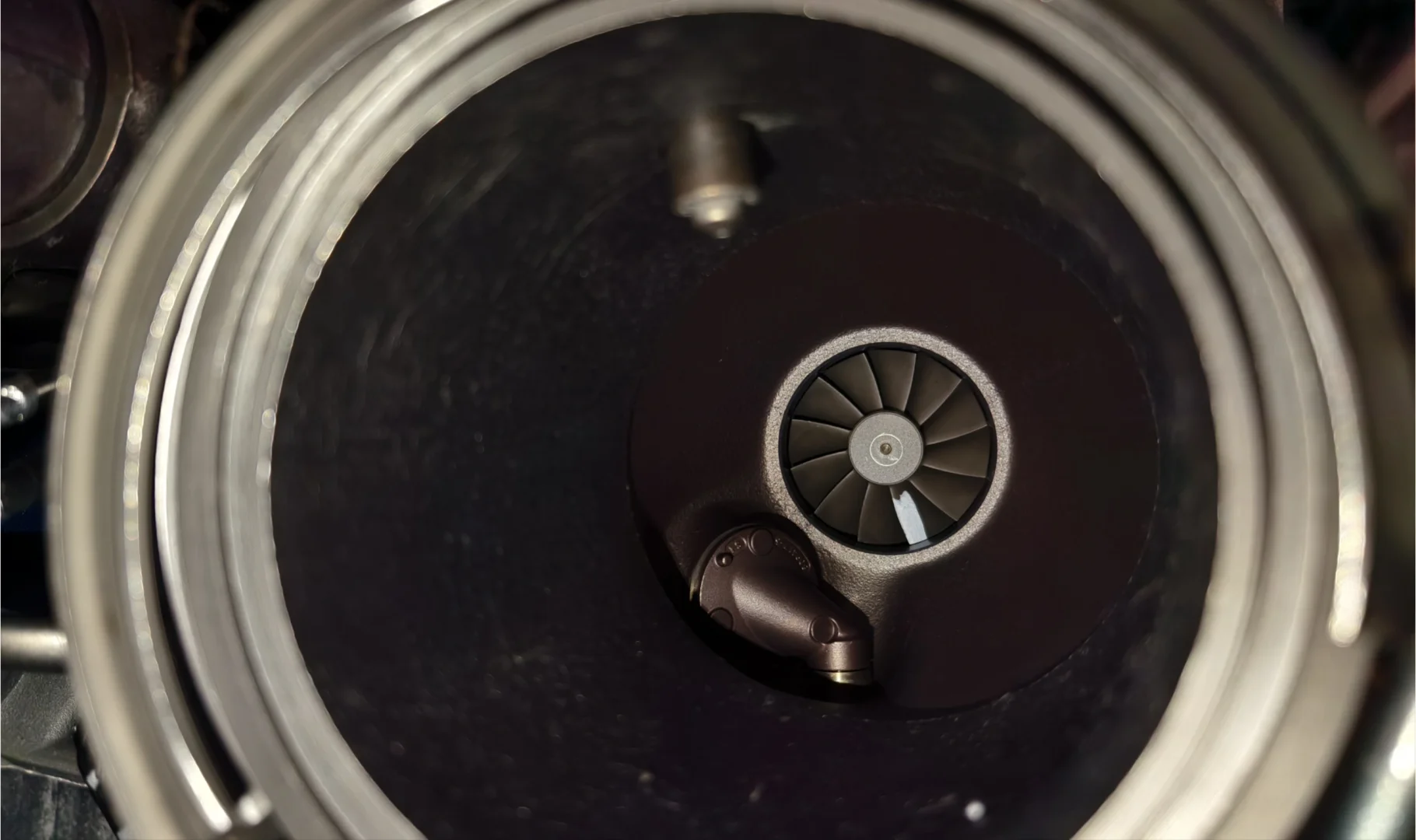 废气旁通阀真的很工业美学