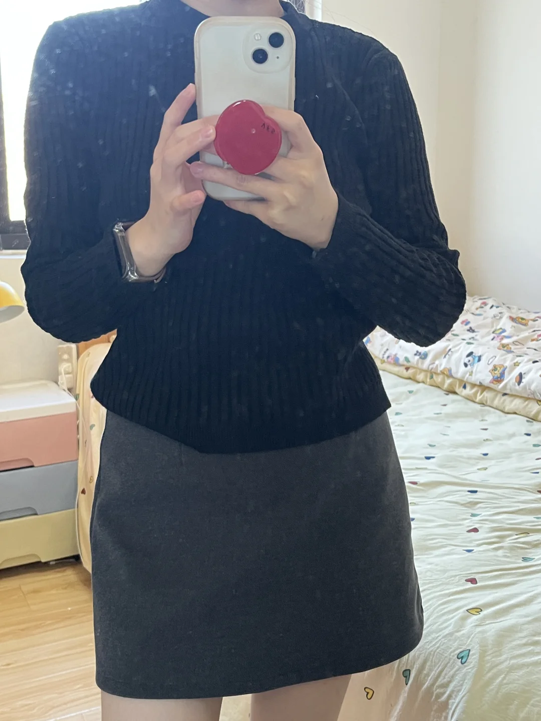 关于我买了一条百搭的灰色半裙…