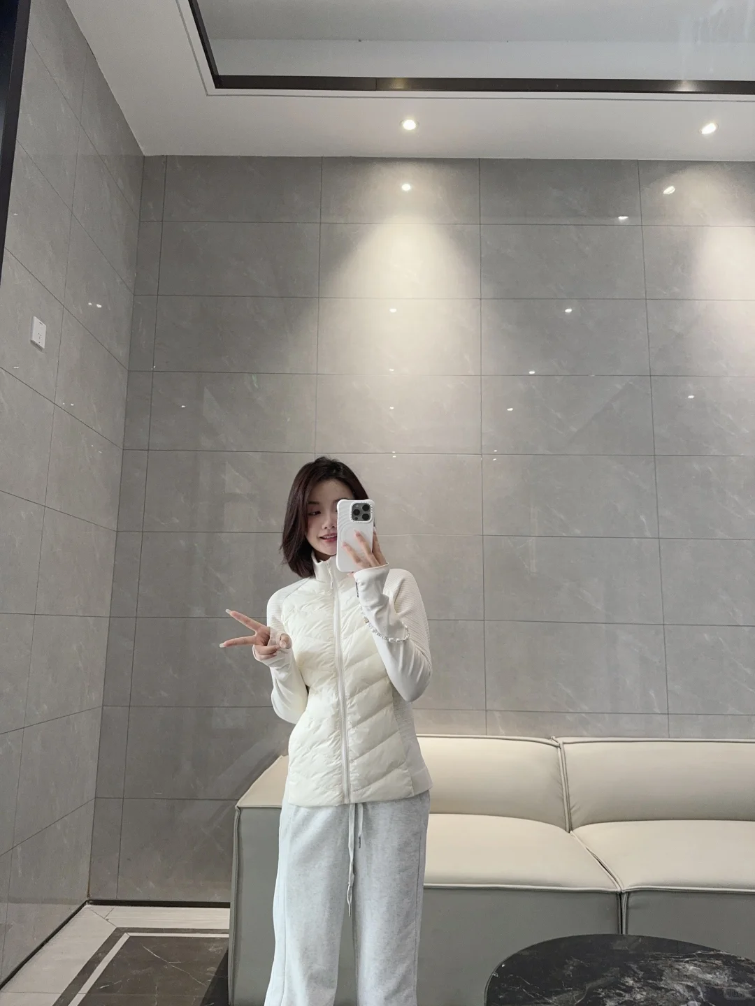 显腰身的修身轻薄羽绒服被我找到了！