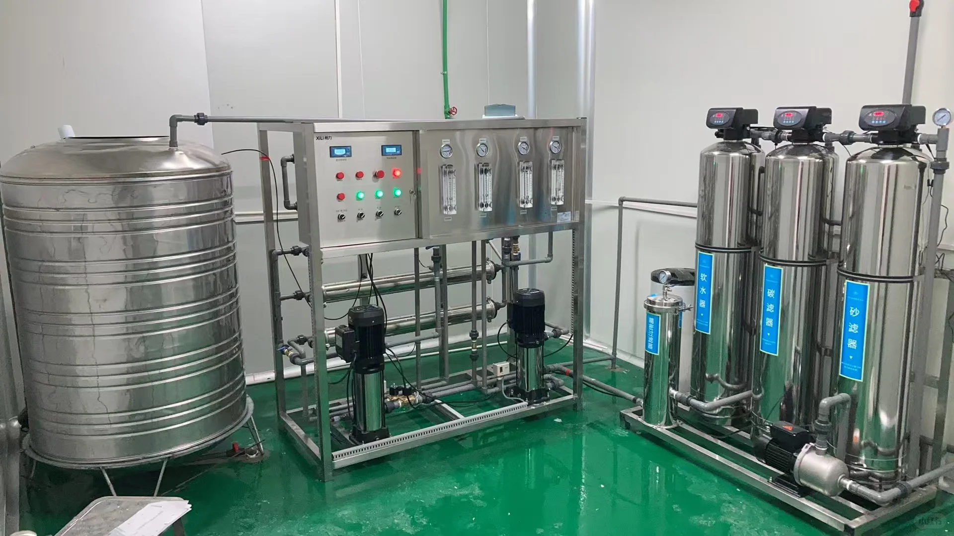 大型净水设备：现代社会的“水卫士”