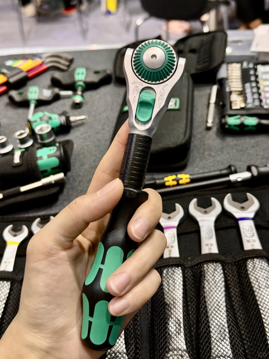 长这样的活扳手还真是没见过…