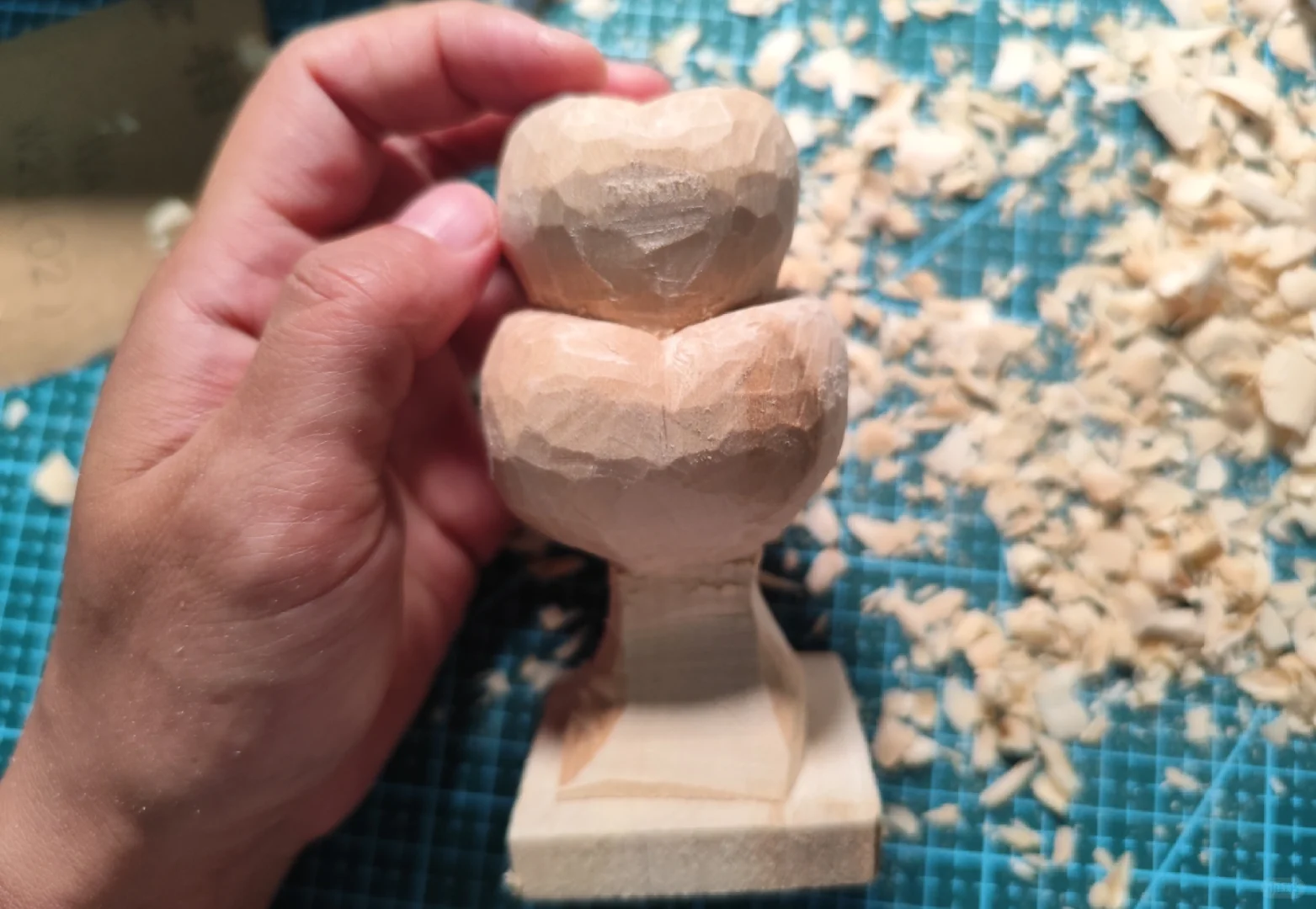 木雕新手不想削心形了~